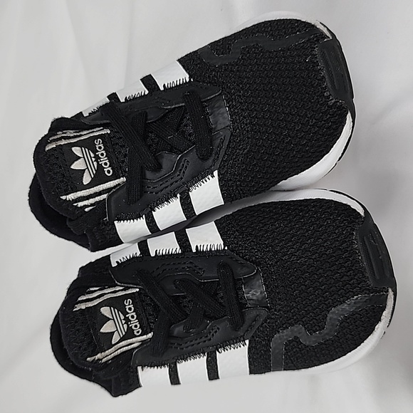 ADIDAS ORIGINALS SWIFT RUNNER ESSENTIALS SNEAKERS SIZE 7K - Picture 9 of 9